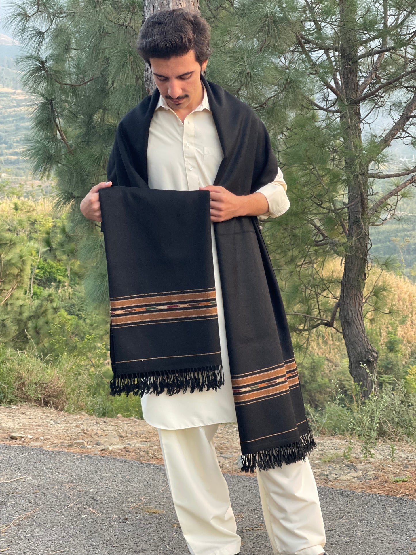 PURE HANDMADE 100% WOOLEN SHAWL FOR MEN LIGHT-WEIGHT