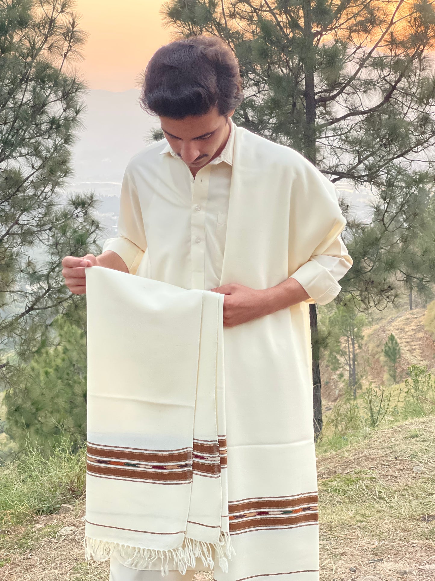 PURE HANDMADE 100% WOOLEN SHAWL FOR MEN LIGHT-WEIGHT